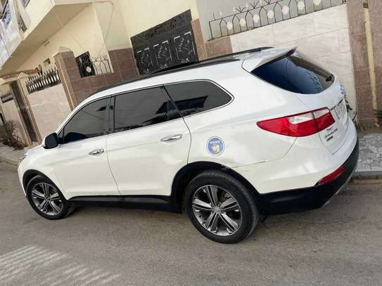 Hyundai Santa fe 7places 2015 image 10
