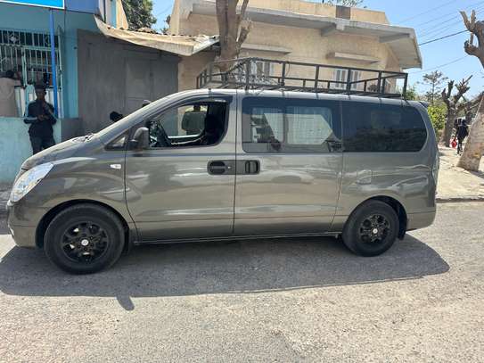 Hyundai Starex 2014 image 5