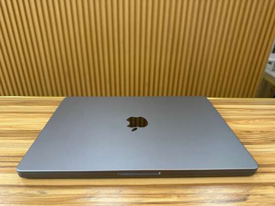 MacBook M1 Pro 14 pouces image 3