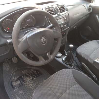 RENAULT SYMBOL 2016 image 4