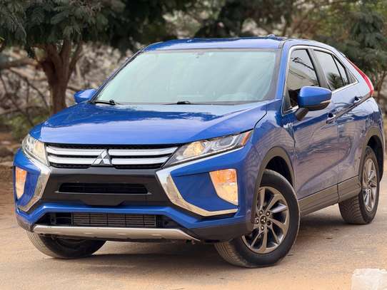 Mitsubishi Éclipse Cross image 2