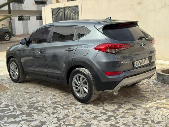 Hyundai Tucson image 2