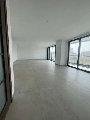 F6 à louer sur la corniche ouakam 385 m² neuf image 10