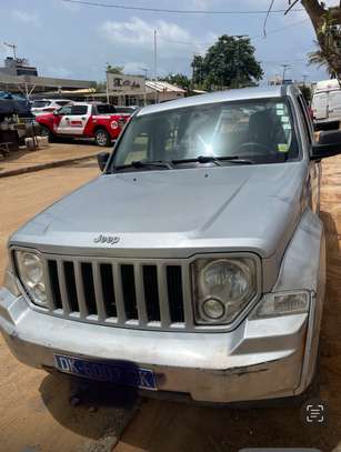JEEP LIBERTY INCREVABLE image 1