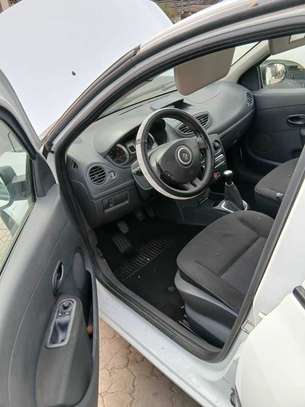Renault clio  2013 image 6