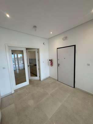 APPARTEMENT F4 HAUT STANDING  POINT E image 9