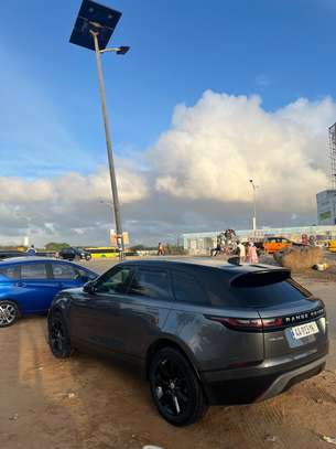 Range rover velar 2019 image 5