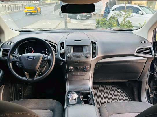 Ford Edge SEL 2019 image 6