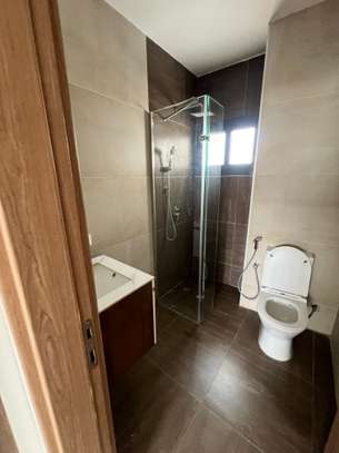 Appartement à louer Almadies image 12