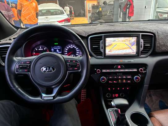 Kia Sportage image 11