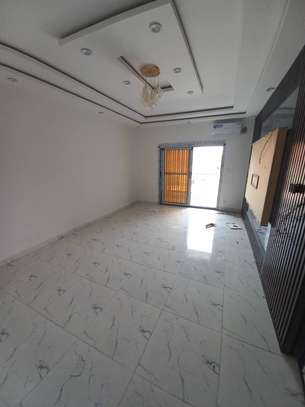APPARTEMENT F4 A LOUER A NGOR image 6