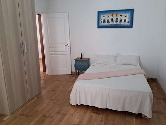 Maison familiale meublée à louer – Almadies image 3