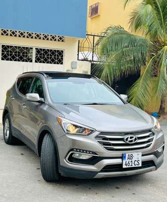 Hyundai Santafe 2018 full option image 7