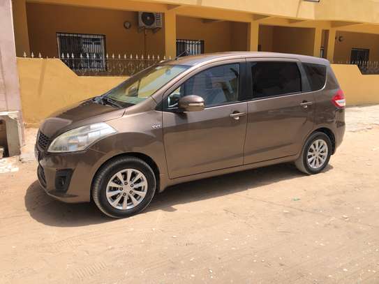 Suzuki Ertiga 7places image 2