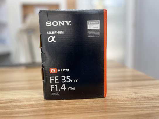Objectif Sony FE 35mm F1.4 GM image 2