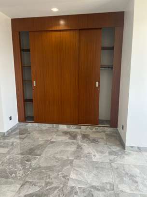 Bel appartement F3 à louer à Mermoz image 3