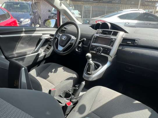 Toyota verso 7 places venant image 6