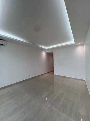 Magnifique Appartement F4 à louer à Fann Hock image 8