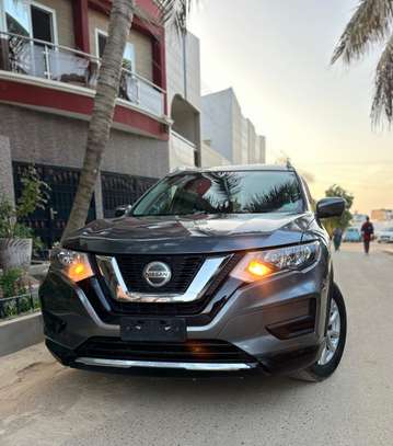 2018 NISSAN ROGUE SV image 3