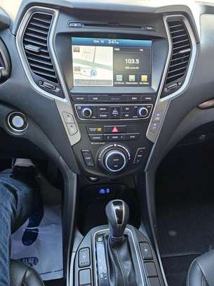Hyundai Santa fe 2017 image 6