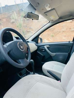 Renault Duster 2017 image 7