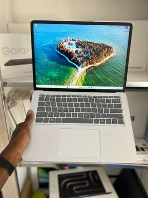 Surface Laptop Studio 1 - I5 11e | 16GB RAM | 256 image 1