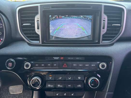 Kia Sportage 2016 image 2