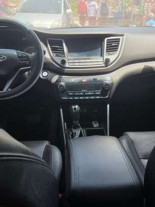 Hyundai Tucson limited 1,6T image 5