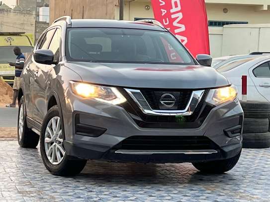 Nissan rogue image 9