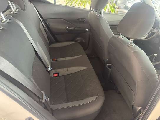 Nissan kicks 2019 image 3