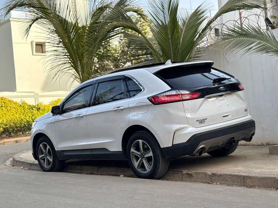 Ford edge titanium image 3