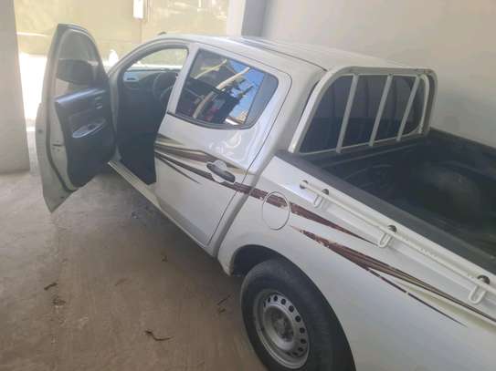 Mitsubishi L200 Double Cabine image 5