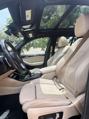 BMW X3 2018 image 10