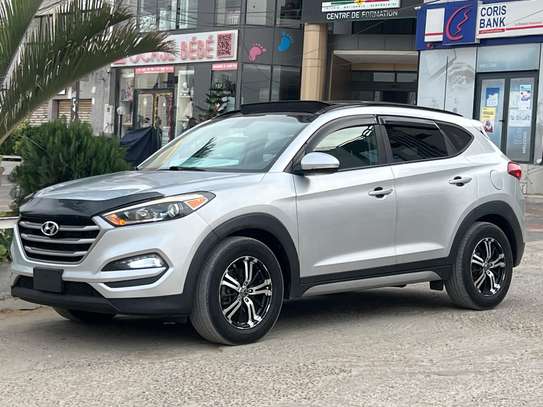 Hyundai Tucson 2017 image 2