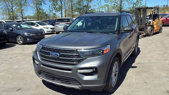 Ford explorer 2021 image 2