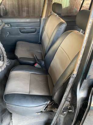 Toyota land cruiser ancien modèle image 5