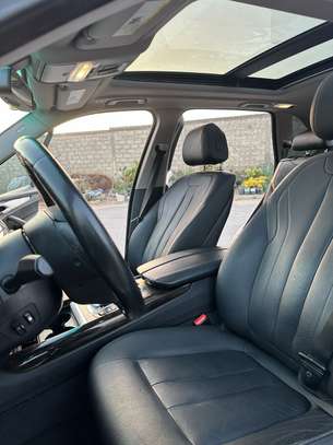 BMW X5 image 6