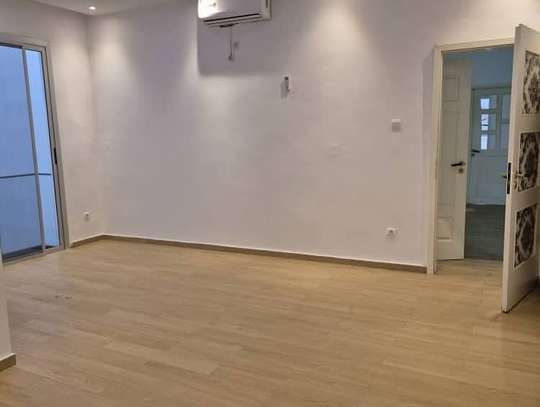 APPARTEMENT À LOUER NGOR-ALMADIES image 8