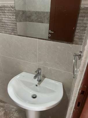 Appartement F4 à Mermoz image 13
