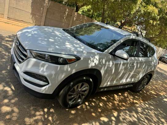Hyundai Tucson 2017 image 2