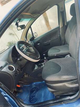 Hyundai tucson image 6