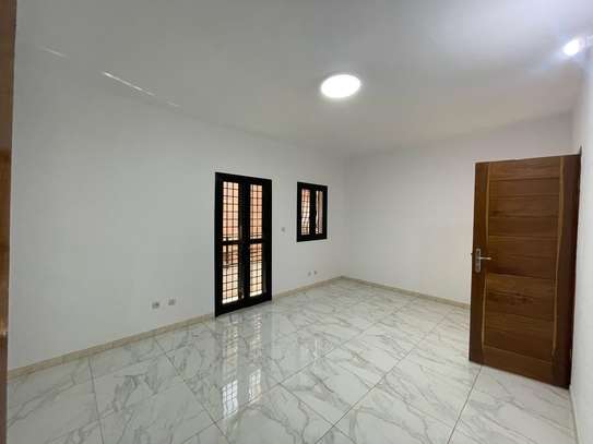 APPARTEMENT F4 A LOUER OUAKAM COMICO image 9