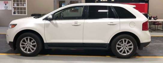 Ford Edge limited 4 cylinders image 5