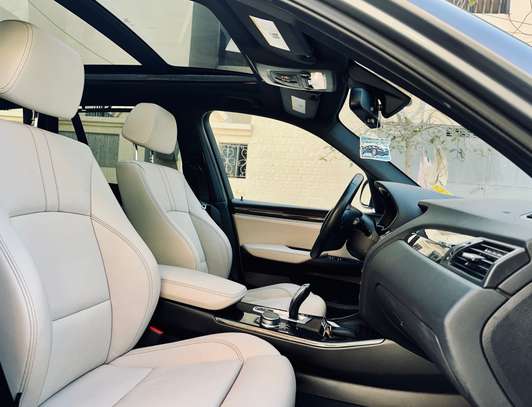 BMW X3 2017 Xdrive image 9