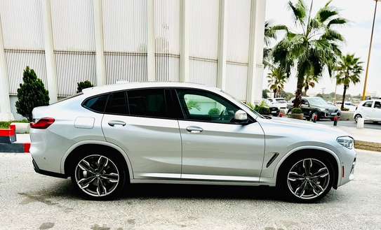 BMW X4 M40i image 6