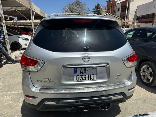 Nissan Pathfinder 2015 image 4