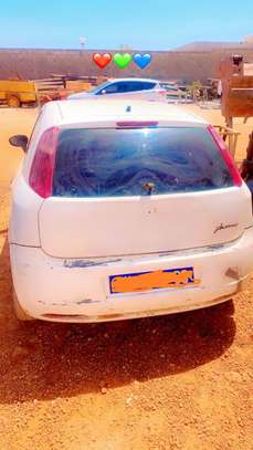 MARQUE FIAT PUNTO DIESEL A VENDRE image 3