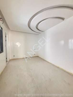 Ref_2928_GL Beaux F4 neufs à louer à Sacré-Cœur 3 image 9