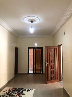 Appartement F4 RDC Cité Mbackiyou Faye Mamelles image 8