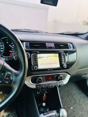 Kia Pride 2017 image 4